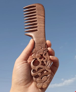 شانه چوبی نرگس